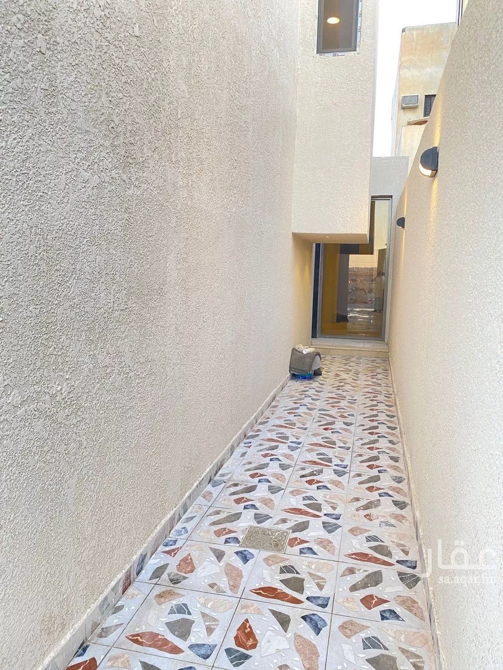 6 bedroom villa in Al Uraija Al Gharbiyah 4