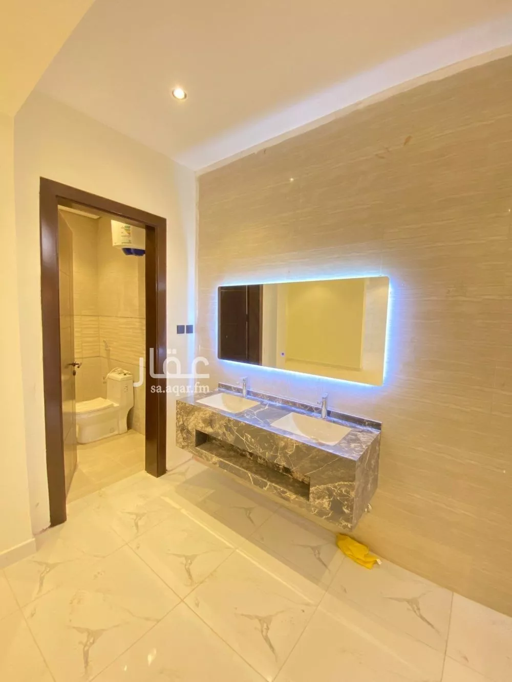 6 bedroom villa in Al Uraija Al Gharbiyah 10