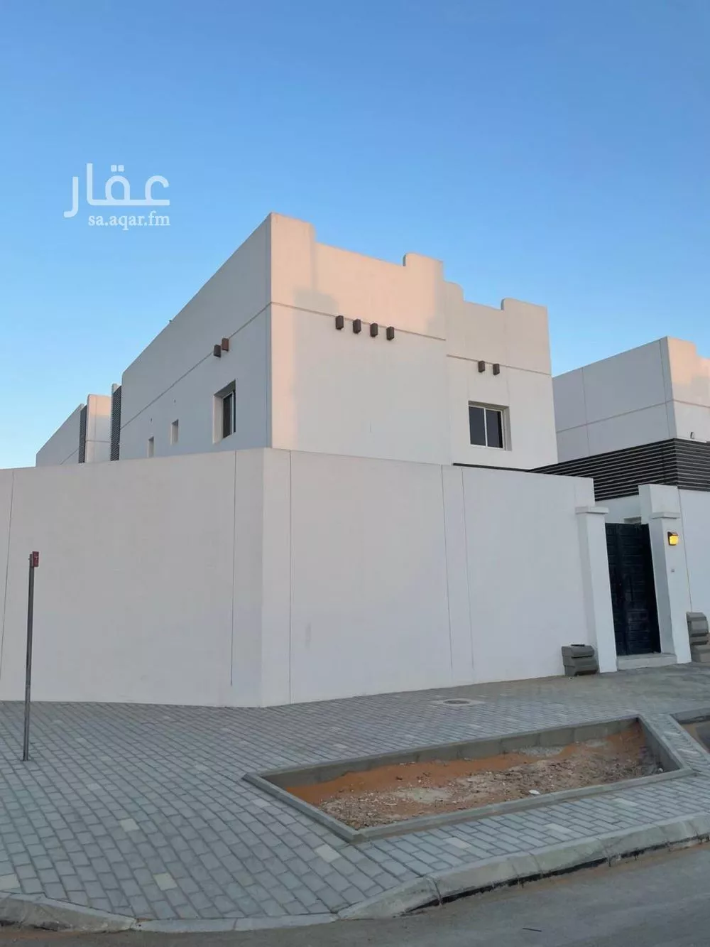 4 bedroom villa in Al Farouq 5