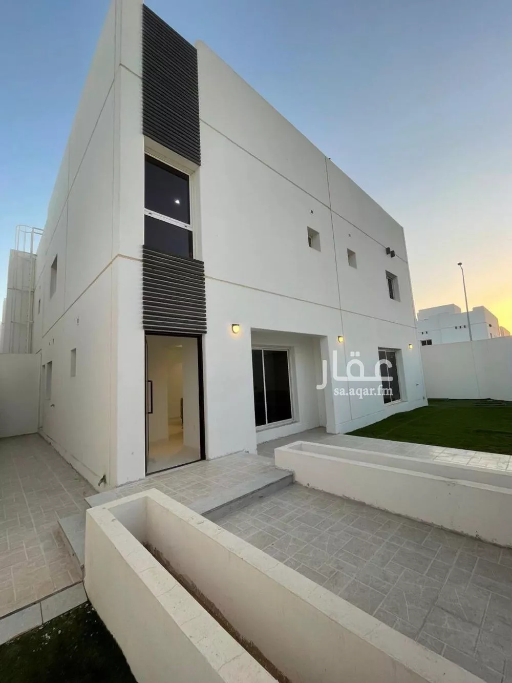 4 bedroom villa in Al Farouq 8