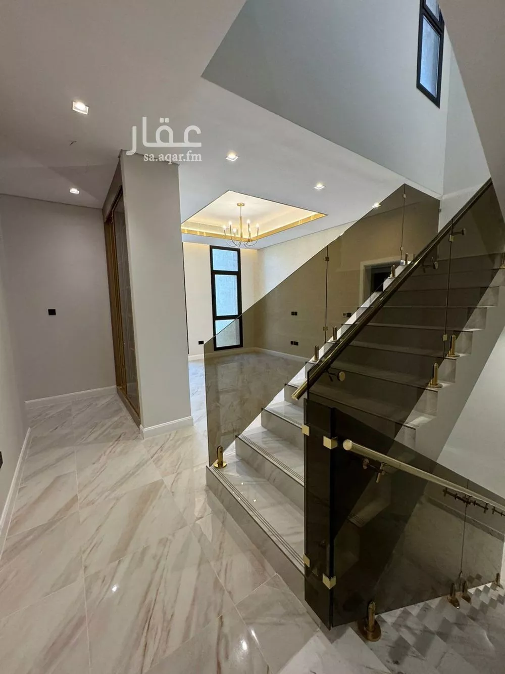 فيلا 4 غرف في سدرة 15