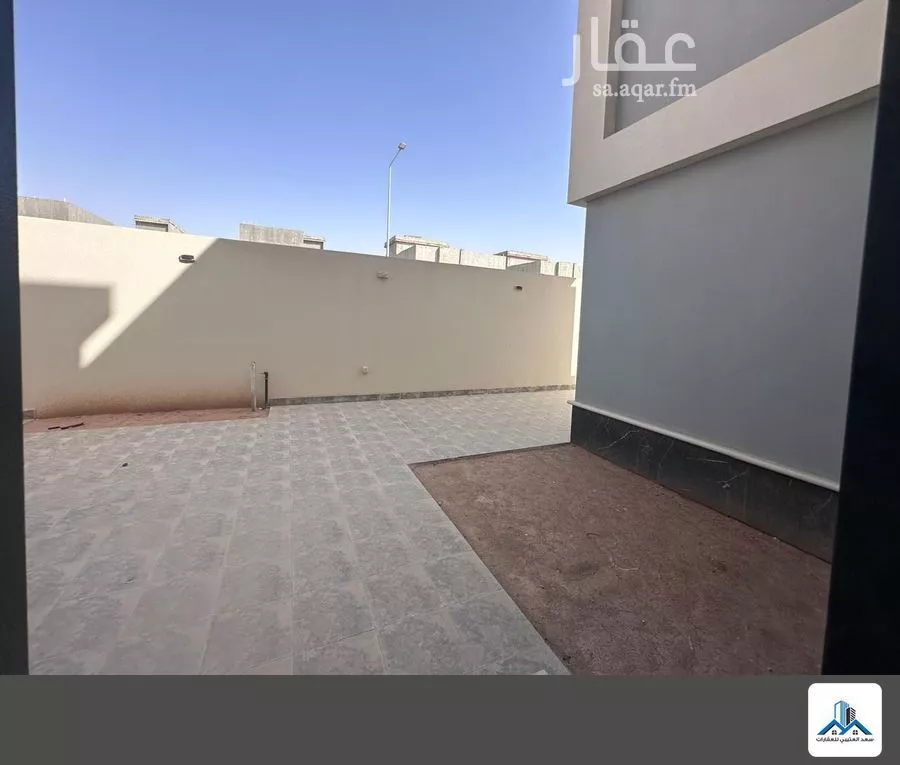 فيلا 3 غرف في الجنادرية 9