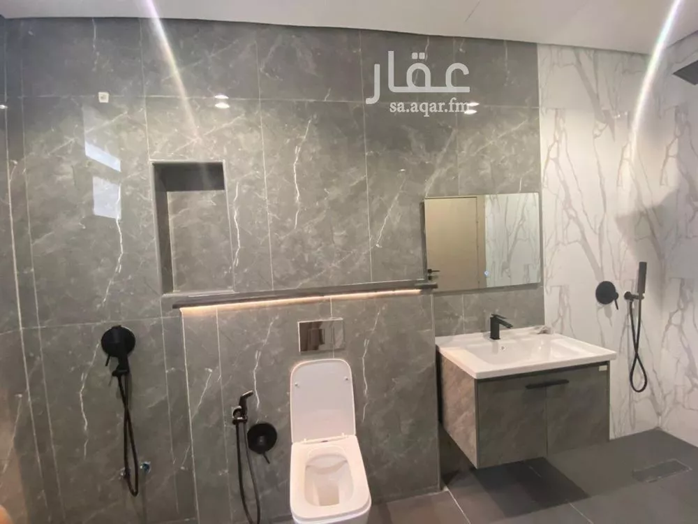 فيلا 6 غرف في الرحمانية 22