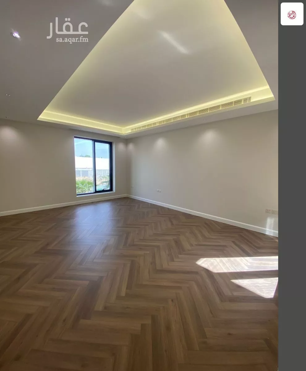 6 bedroom villa in Al Qairawan 15