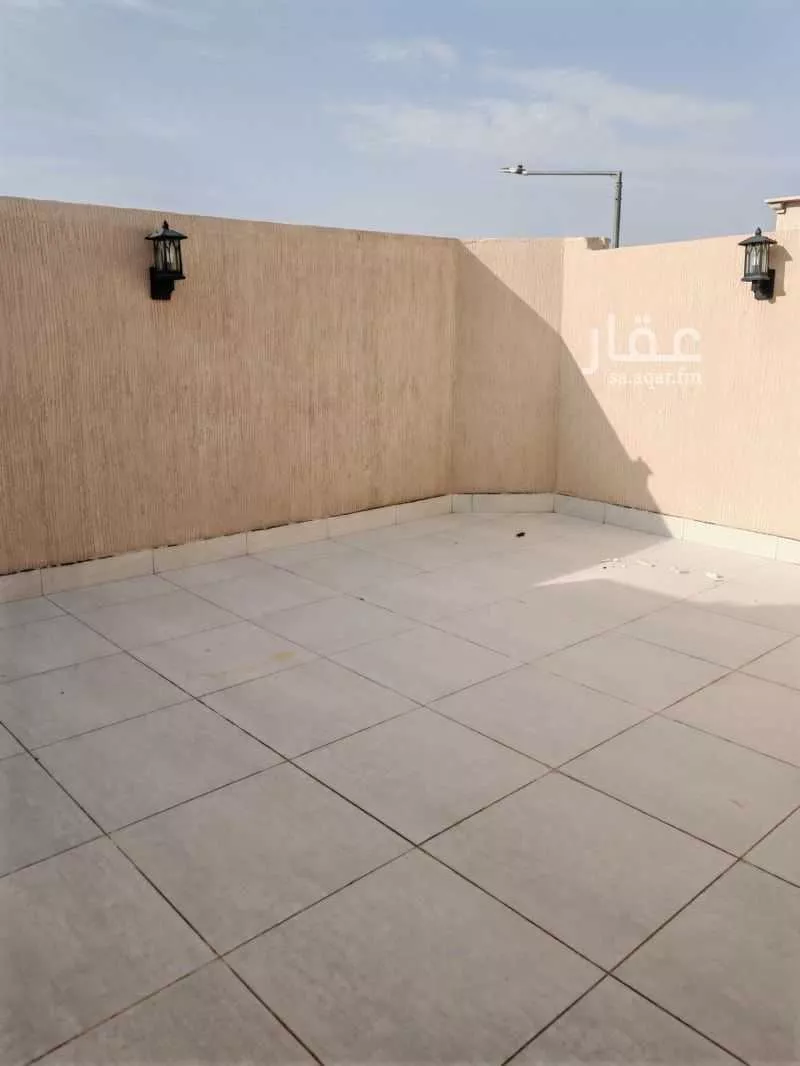 فيلا 10 غرف في العارض 11