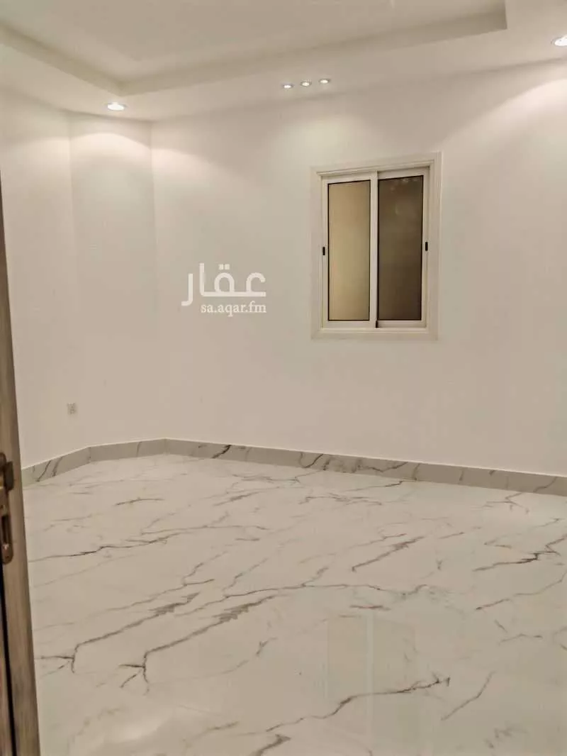 فيلا 10 غرف في العارض 14