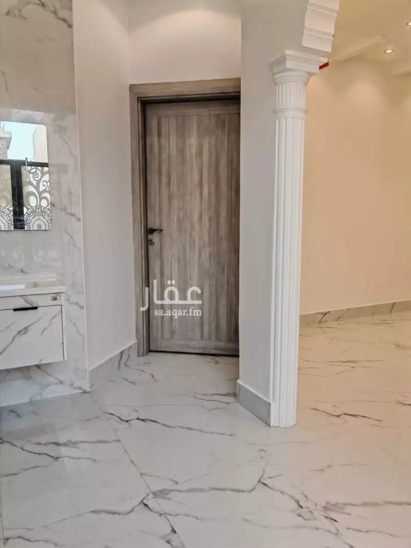 فيلا 10 غرف في العارض 16