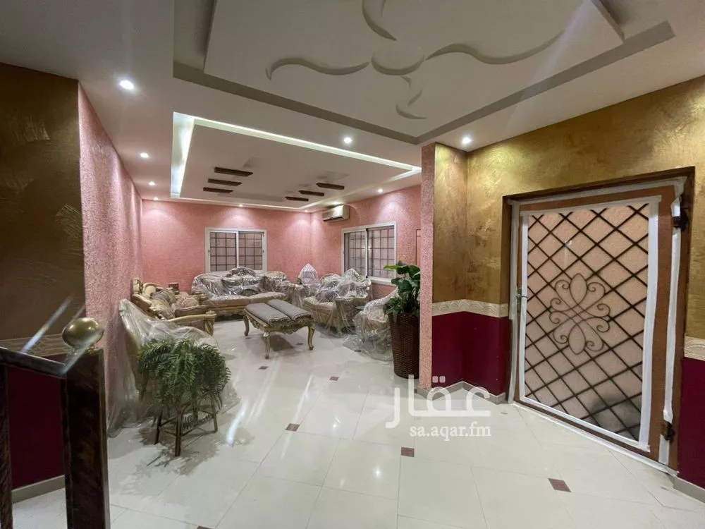 4 bedroom villa in King Abdullah 22