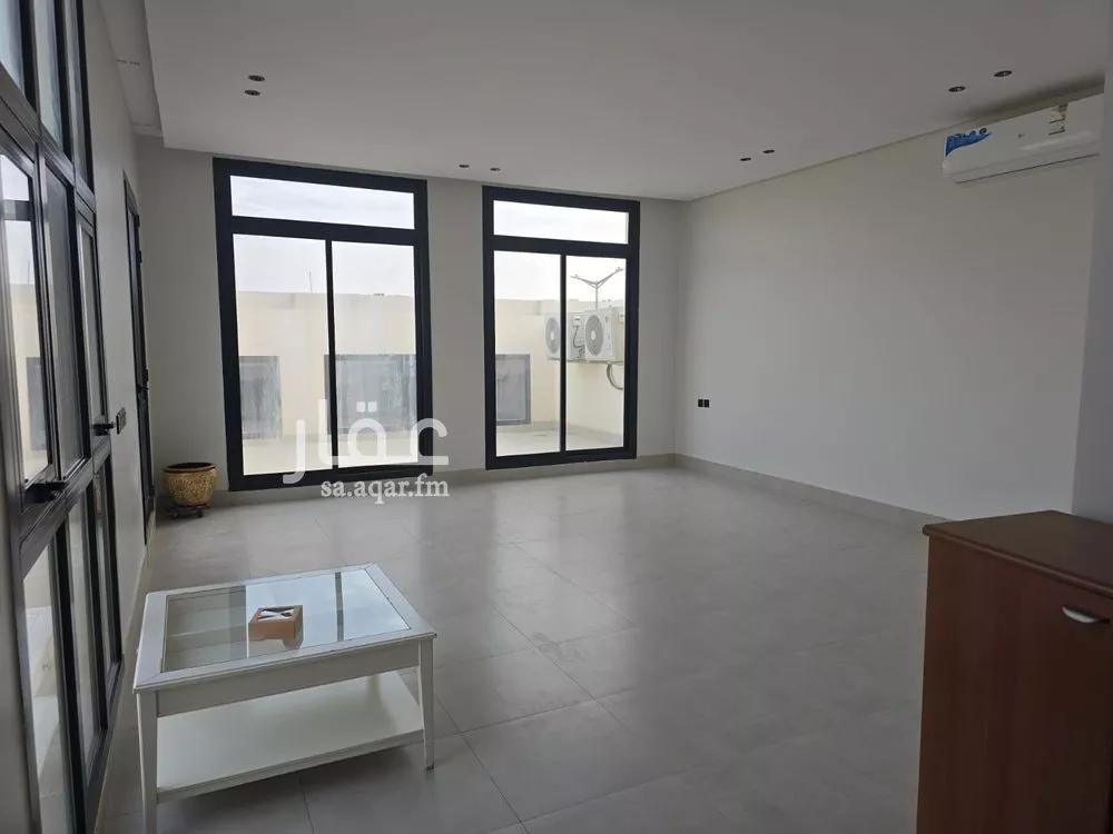 6 bedroom villa in Al Mahdiyyah 13