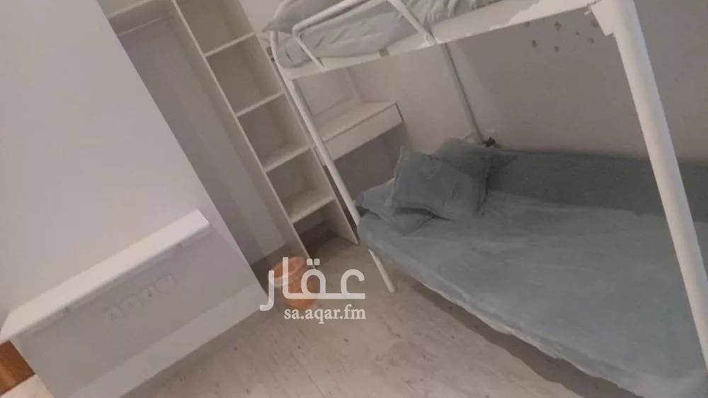 8 bedroom villa in Al Aridh 11