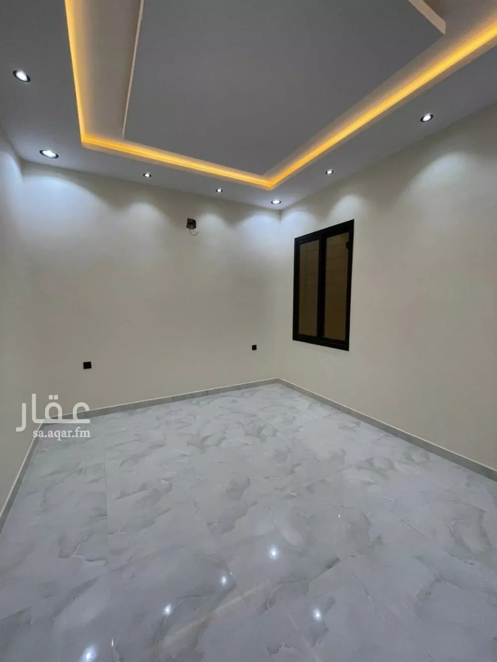 فيلا 8 غرف في الجنادرية 3
