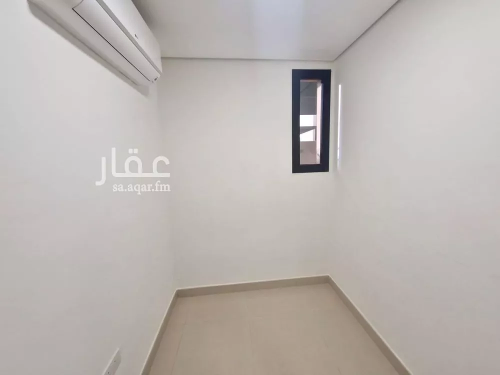 فيلا 4 غرف في المونسية 2