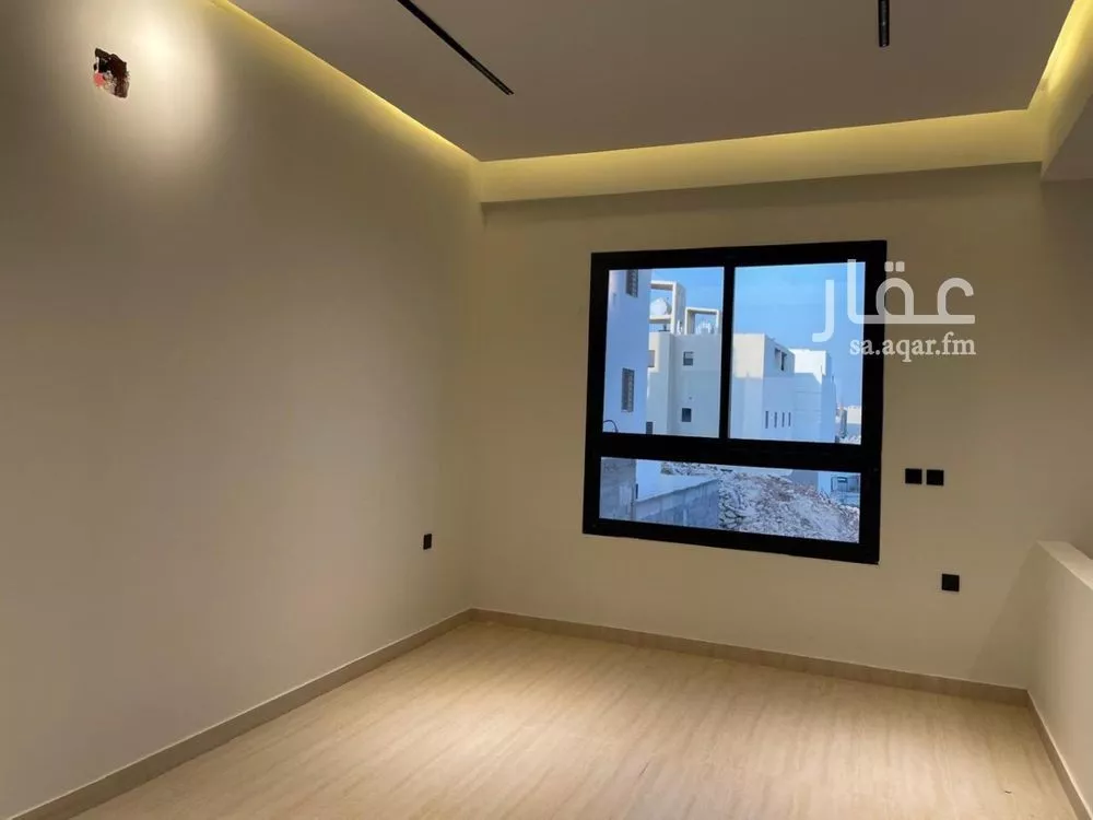 3 bedroom villa in Al Mahdiyyah, Riyadh 4