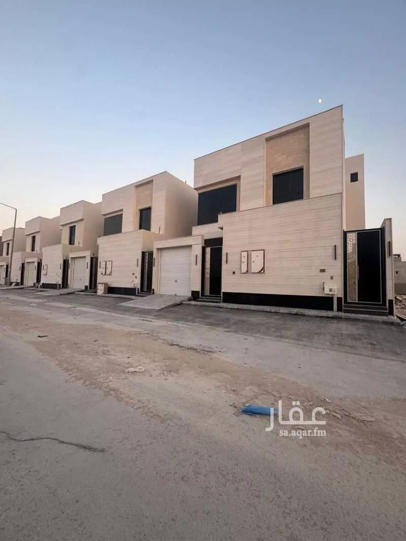 6 bedroom villa in Al Janadriyah, Riyadh 4