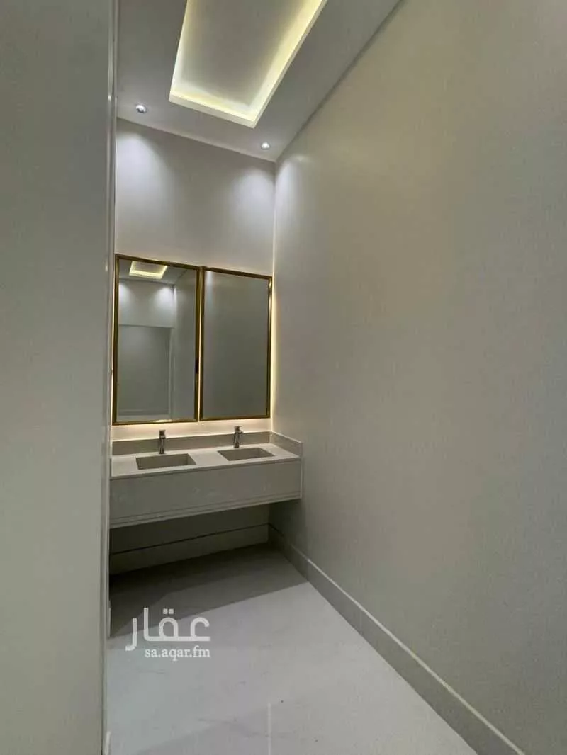 6 bedroom villa in Al Janadriyah, Riyadh 8