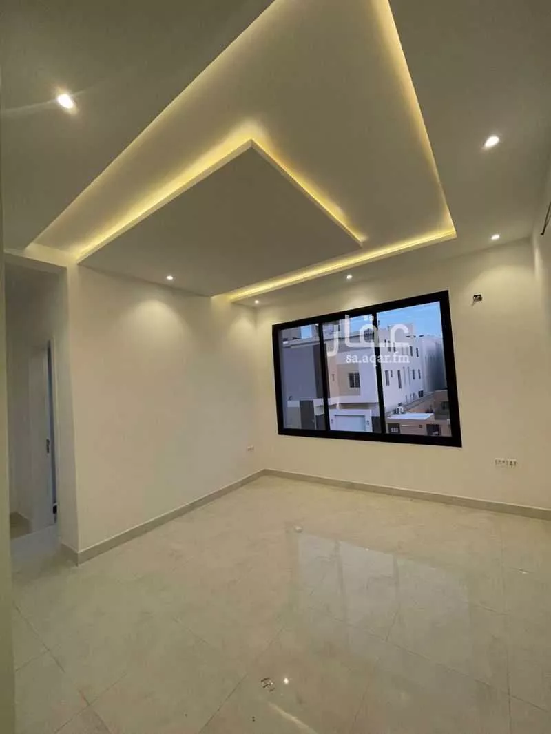 5 bedroom villa in Al Aridh 8