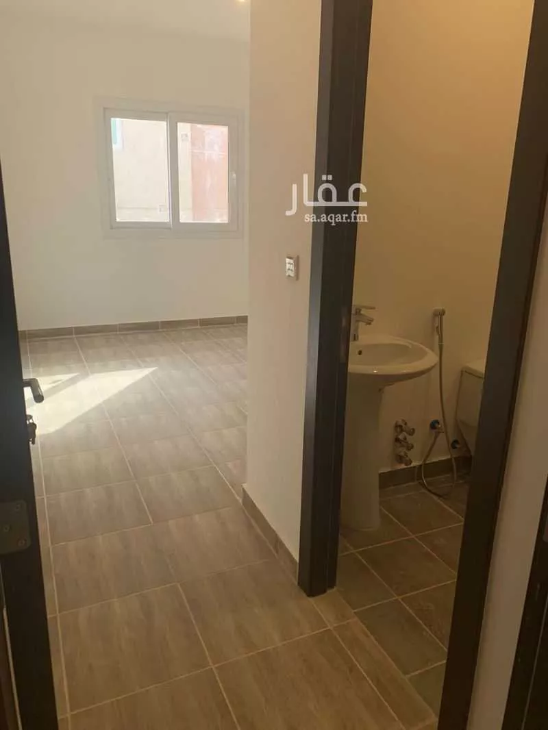5 bedroom duplex in Riyadh 8