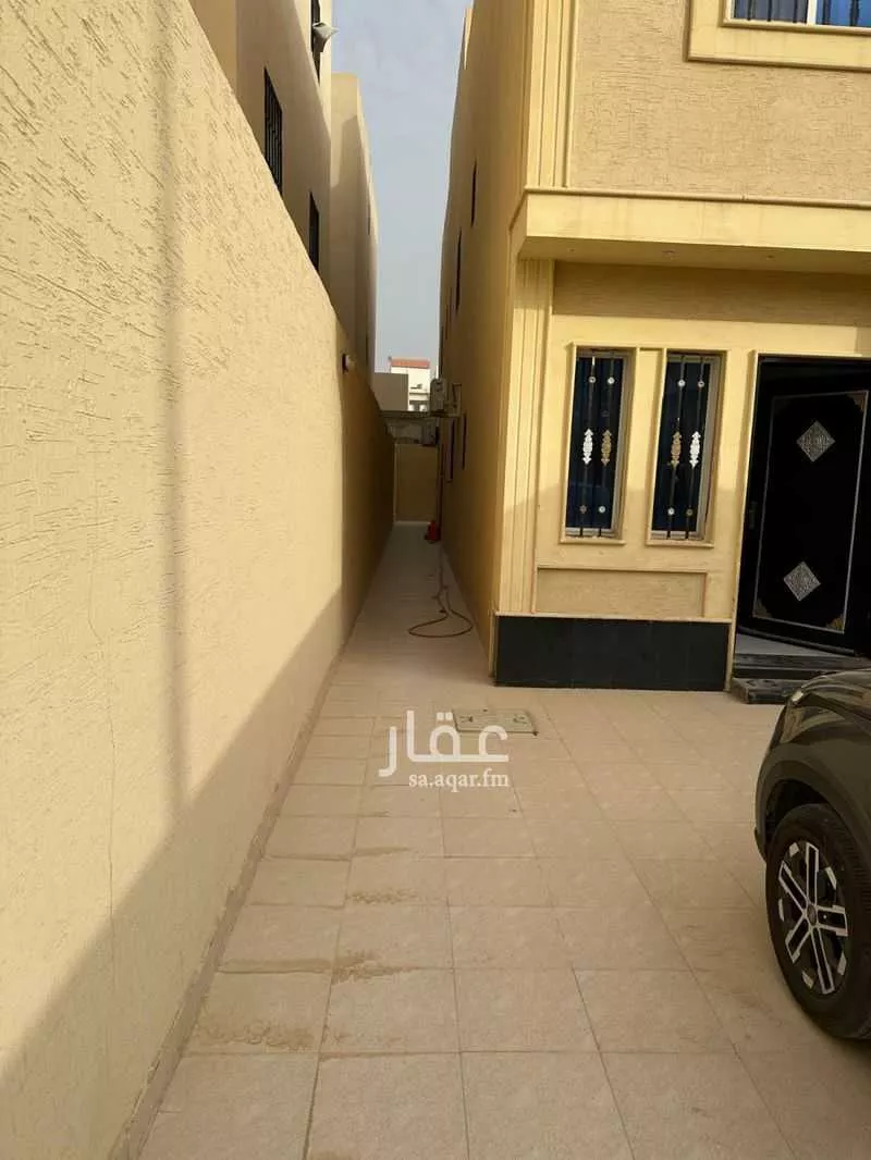 فيلا 4 غرف في عكاظ 4