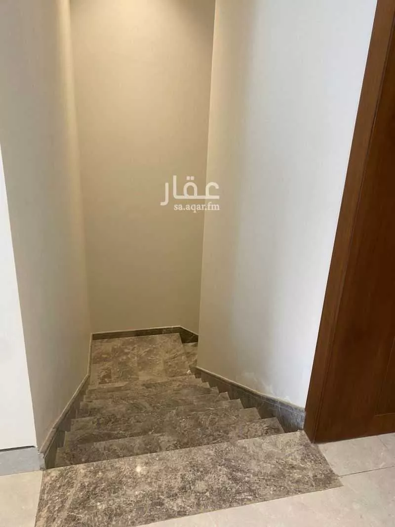 5 bedroom villa in Al Narjis 3