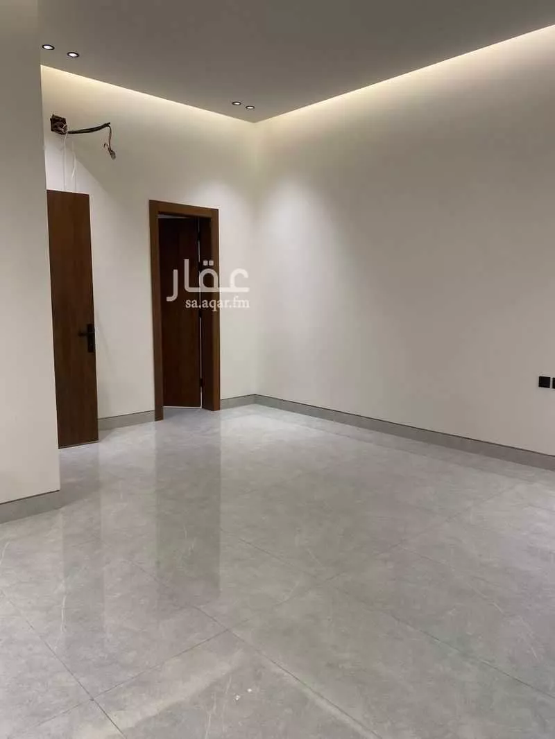 5 bedroom villa in Al Narjis 6