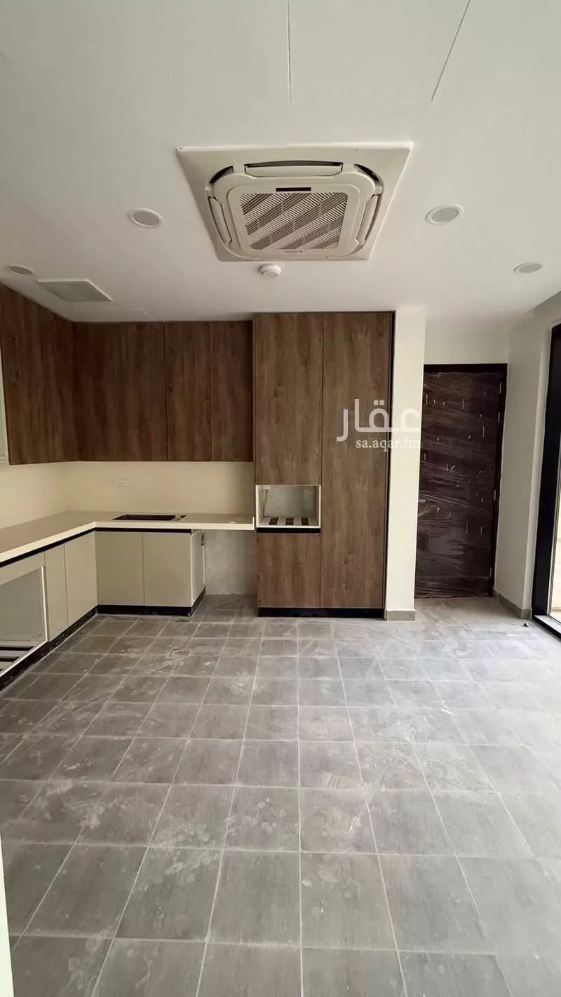 فيلا 8 غرف في الجنادرية 30