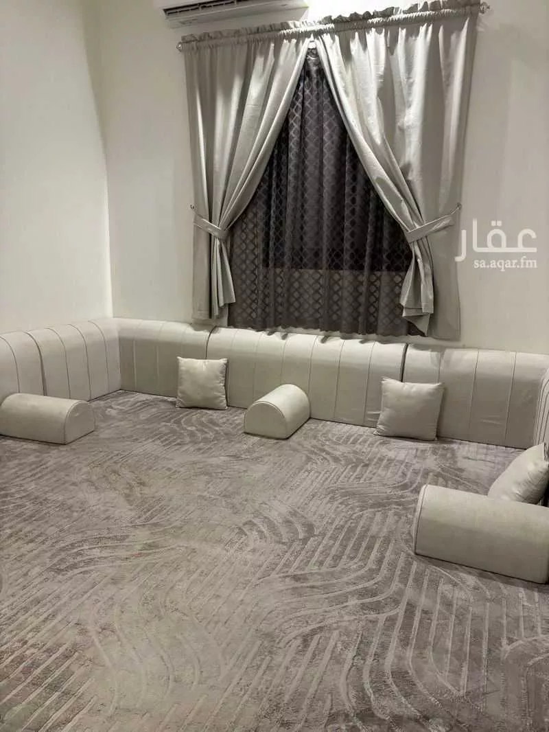 5 bedroom villa in Al Rimal 5