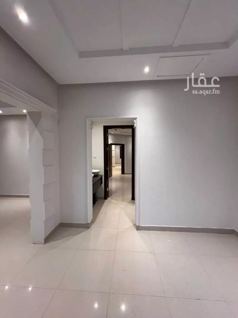 5 bedroom villa in Al Yasmin 4