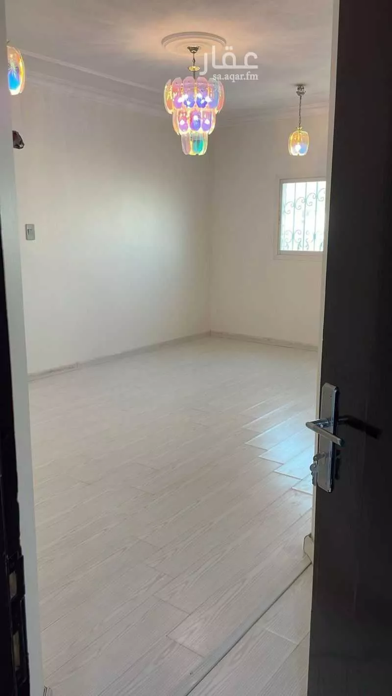 7 bedroom villa in Al Shuhada, Riyadh 14