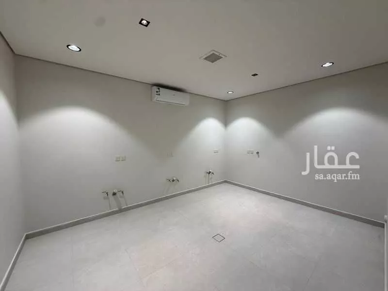4 bedroom villa in Al Nakheel, Riyadh 19