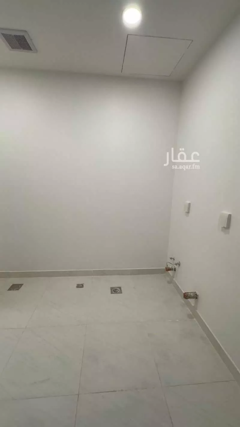 فيلا 7 غرف في الجنادرية 6