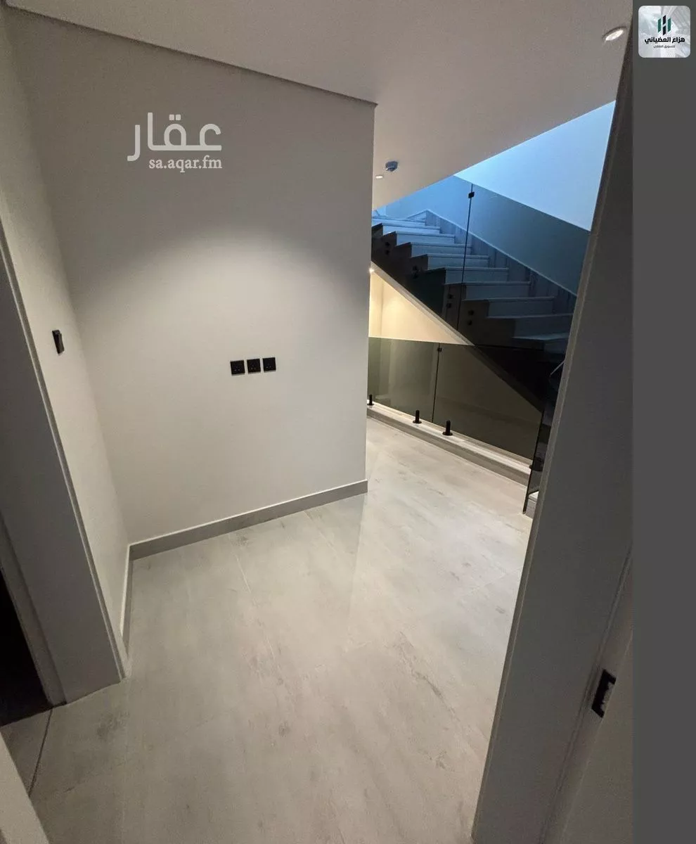 فيلا 5 غرف في العارض 24