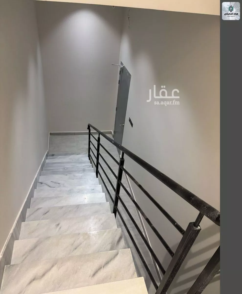 فيلا 5 غرف في العارض 29