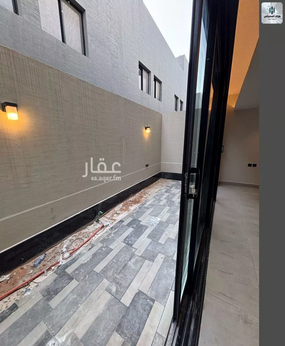 فيلا 5 غرف في العارض 7