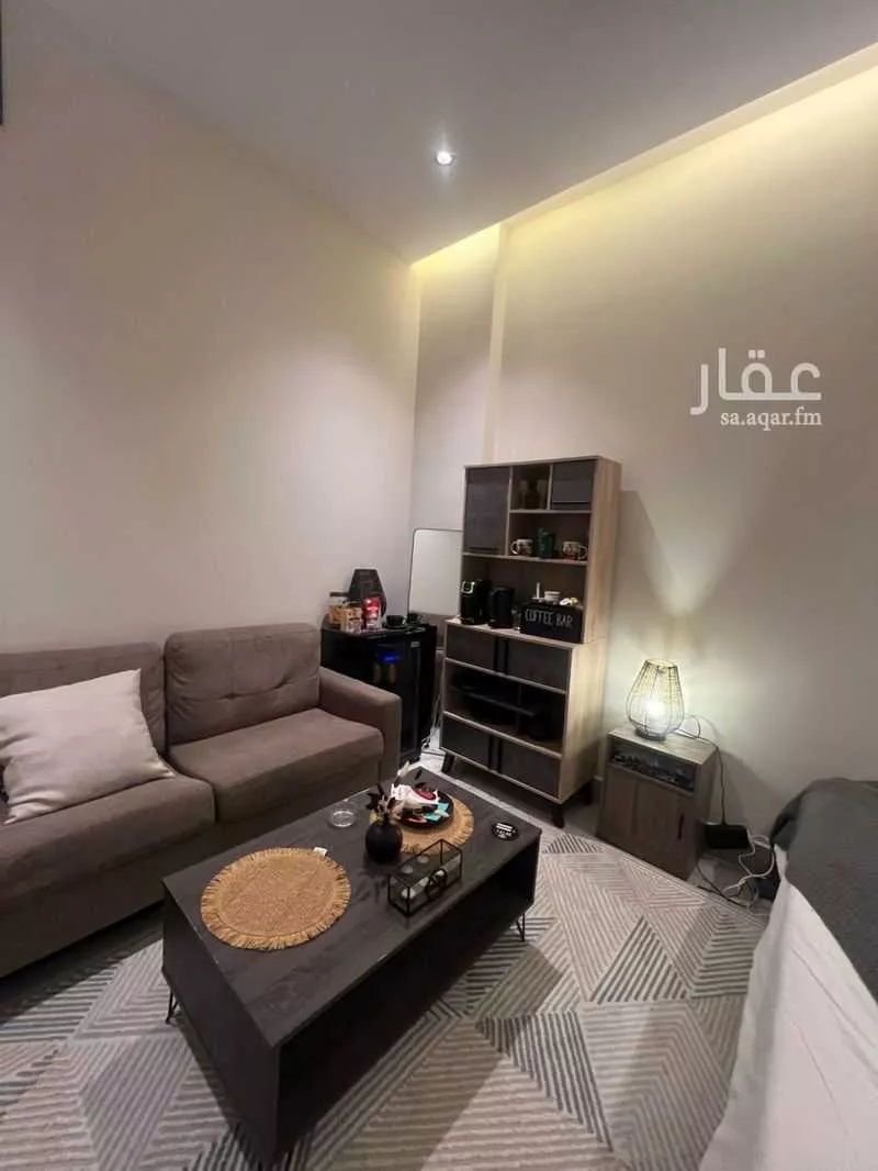 فيلا 3 غرف في الجنادرية 5