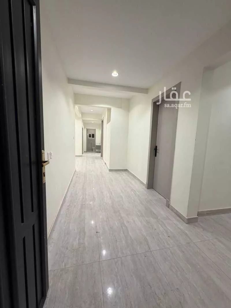9 bedroom villa in Ad Dhubbat 2
