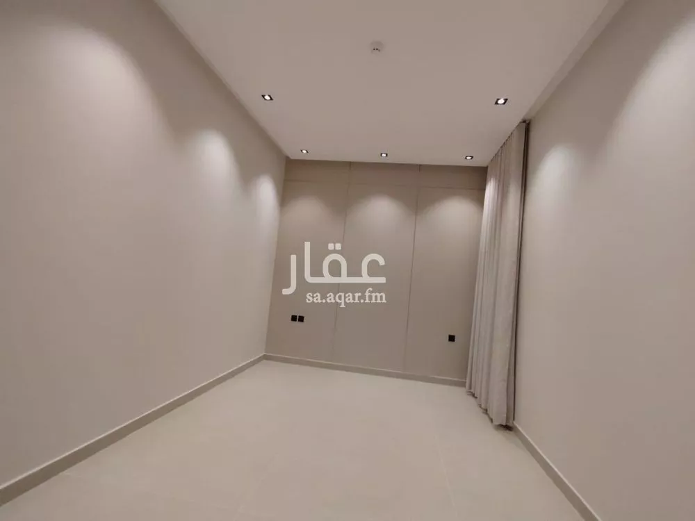 4 bedroom apartment in Tuwaiq 2