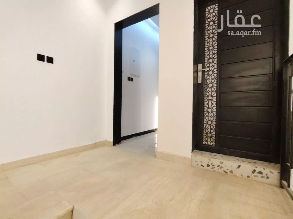 3 bedroom apartment in Al Hazm 13