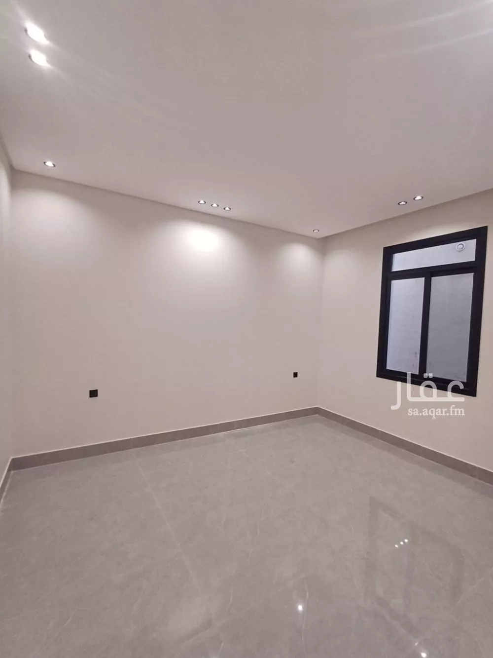 3 bedroom apartment in Al Rimal 4