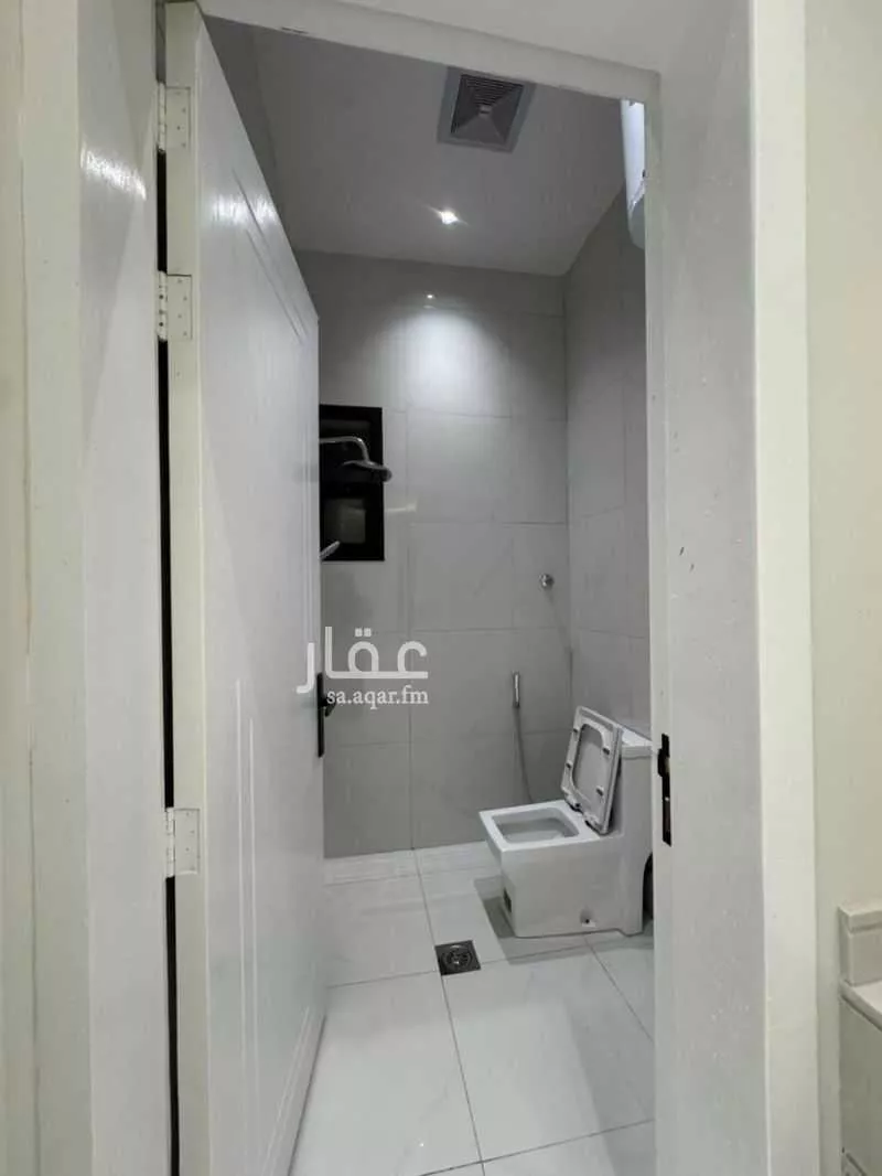 2 bedroom apartment in Al Janadriyah 7