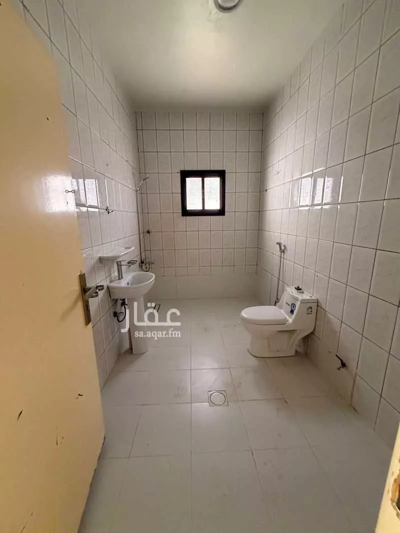 فيلا 11 غرف في العليا 10
