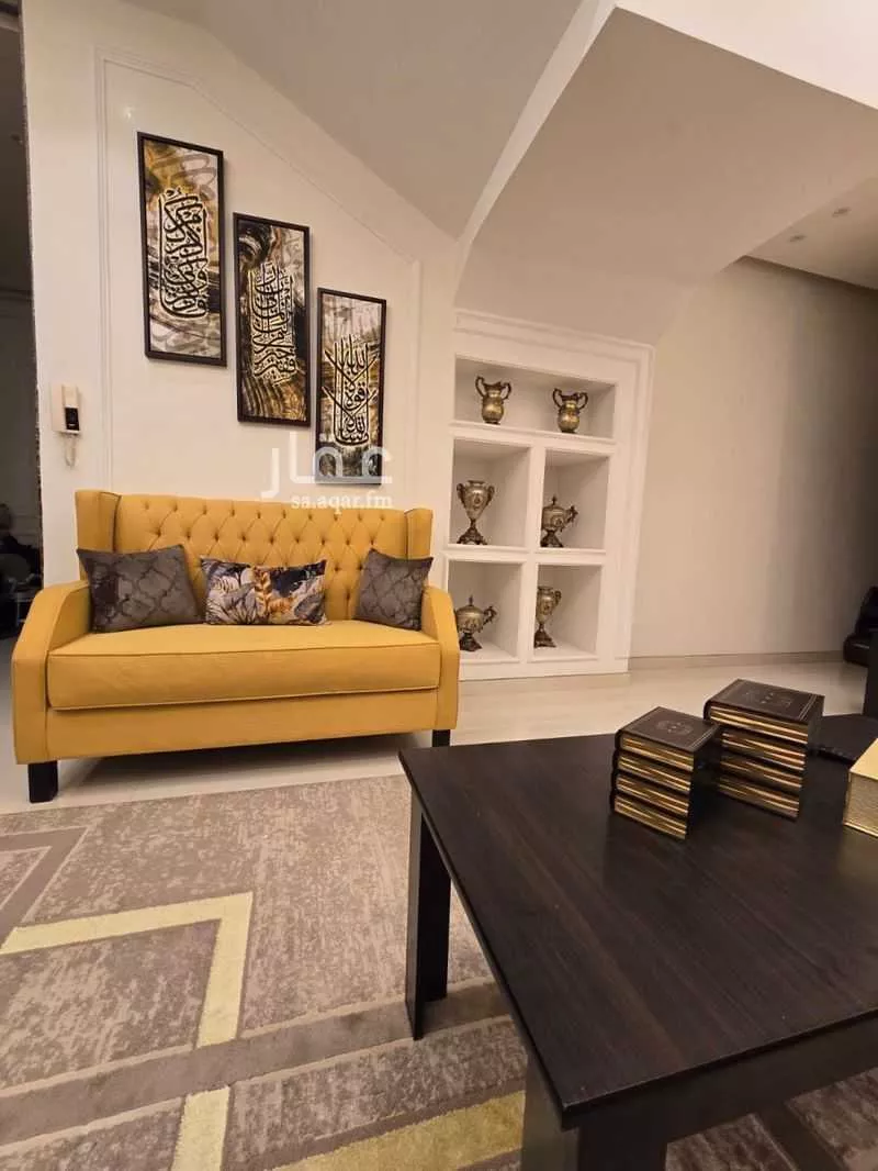 4 bedroom villa in Al Malqa 11