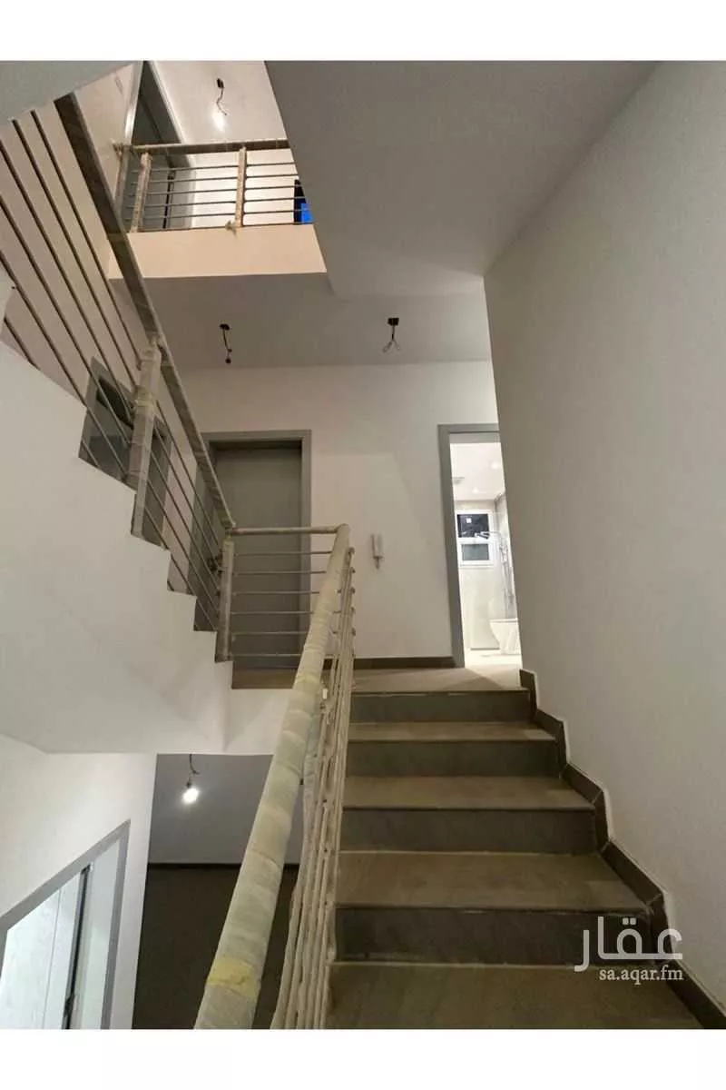 فيلا 6 غرف في المونسية 9
