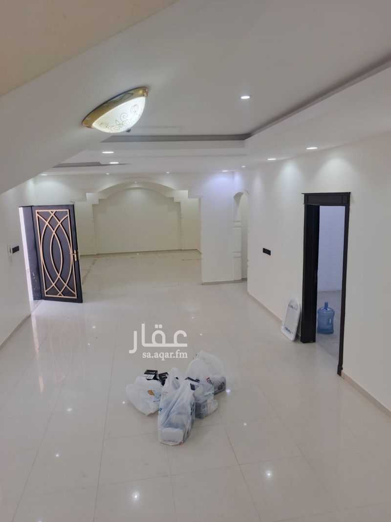 5 bedroom villa in Al Rimal, Riyadh 11