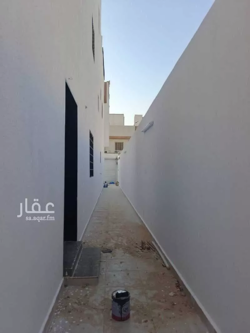 شقة 5 غرف في الرمال 19