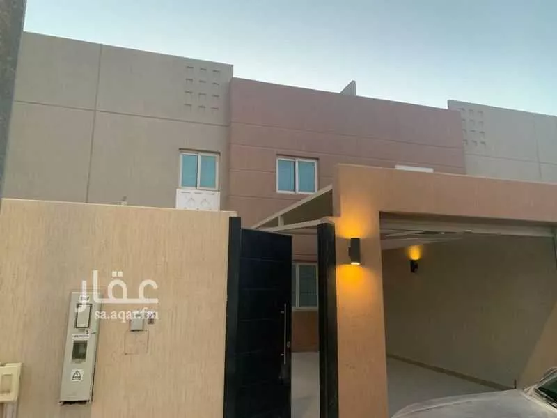 4 bedroom villa in Al Aridh 5