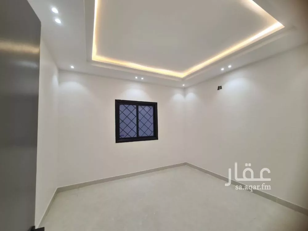 شقة 5 غرف في طيبة 2