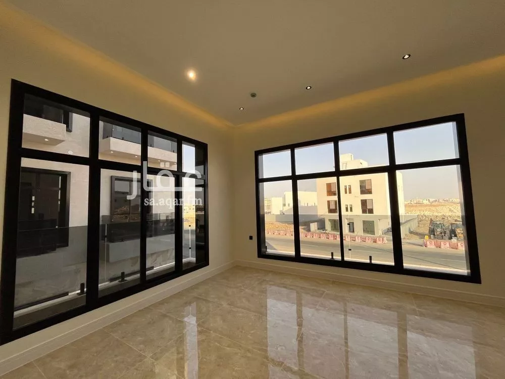 4 bedroom apartment in Al Mahdiyyah 11