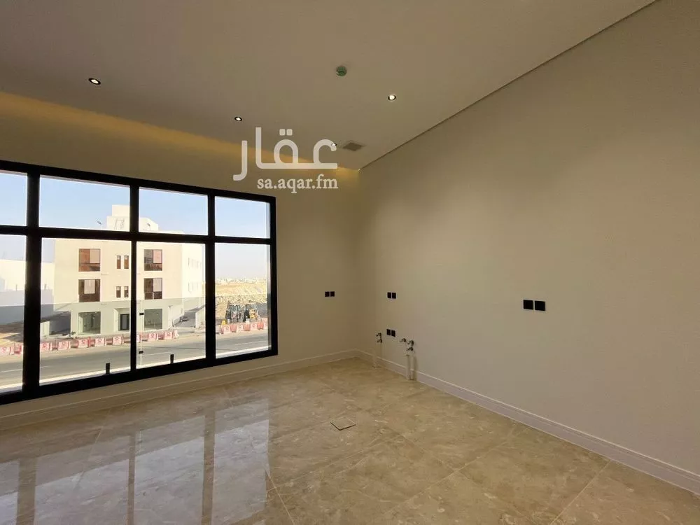 4 bedroom apartment in Al Mahdiyyah 12
