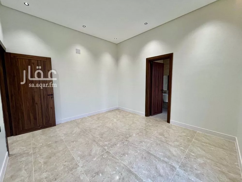 4 bedroom apartment in Al Mahdiyyah 26