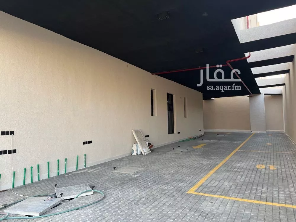 4 bedroom apartment in Al Mahdiyyah 4